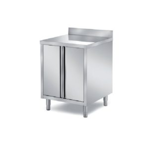 Meuble bas, 2 portes battantes doublées, central, inox ferritique, avec dosseret, prof 700 mm