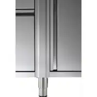 Platine de liaison inférieure entre meubles - l’unité