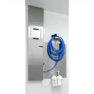 Colonne avec poste de désinfection