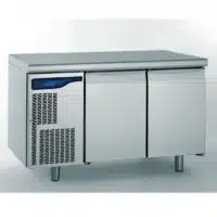 Meuble réfrigéré gastronorme avec groupe acier inoxydable froid positif 2 portes 698 W